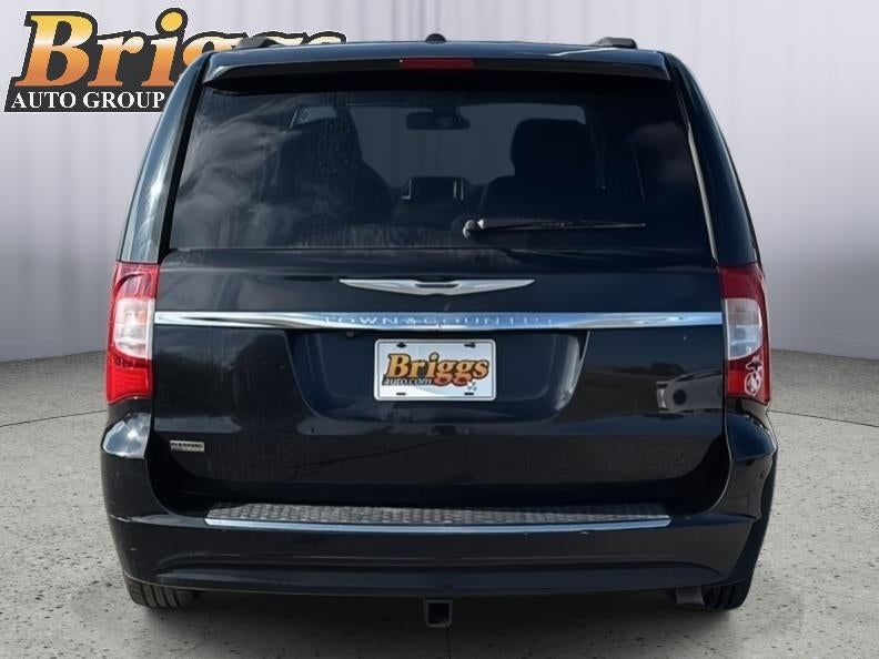 2015 Chrysler Town & Country Touring