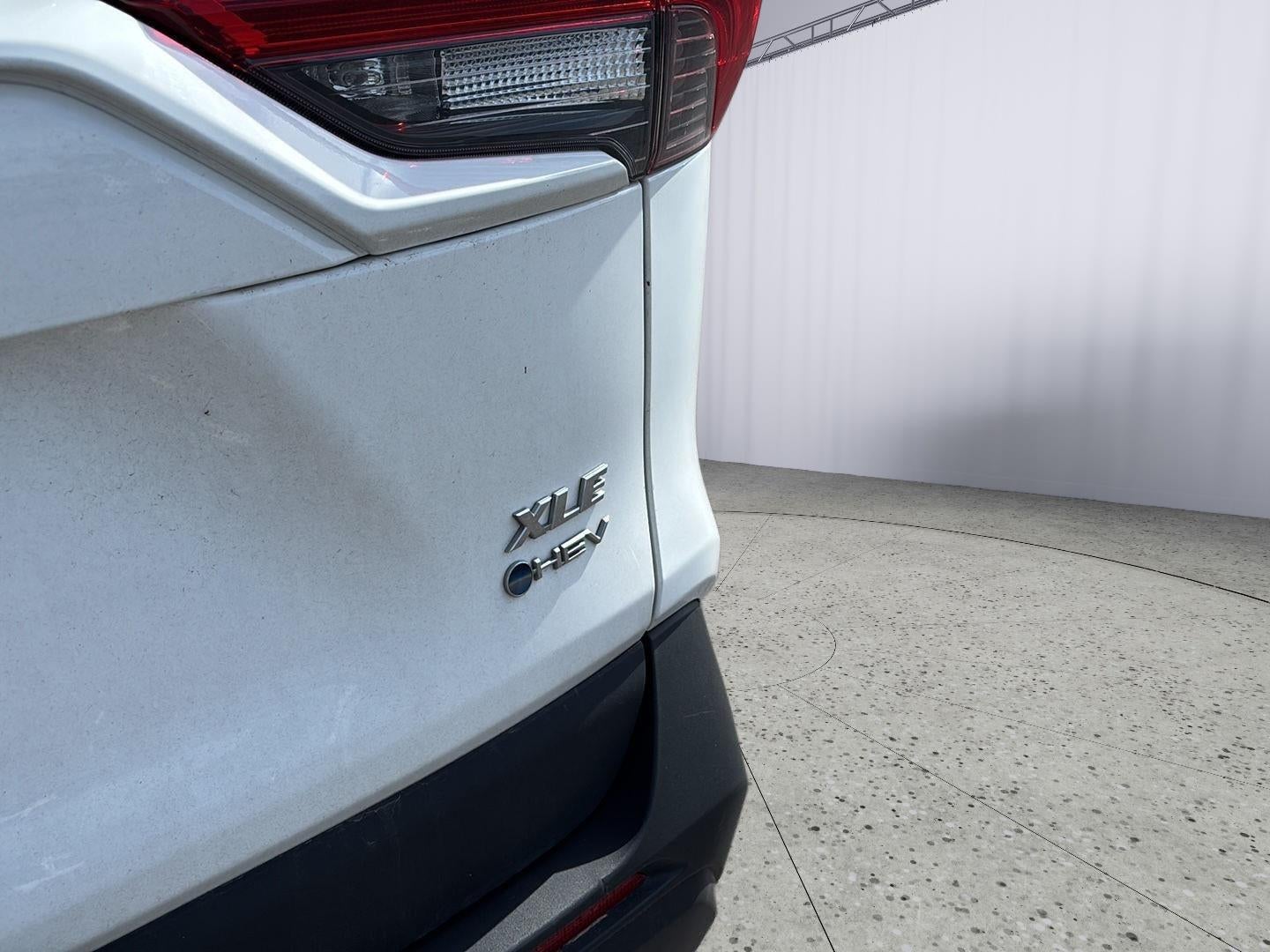 2025 Toyota RAV4 Hybrid XLE