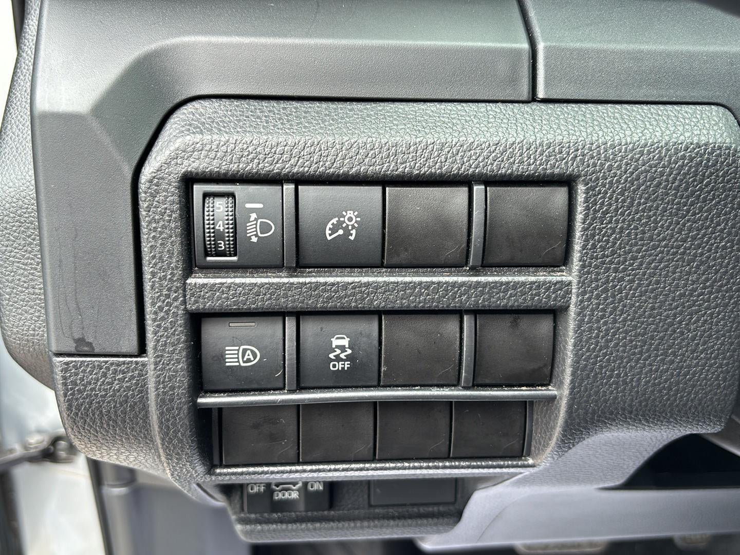 2024 Toyota Tacoma SR