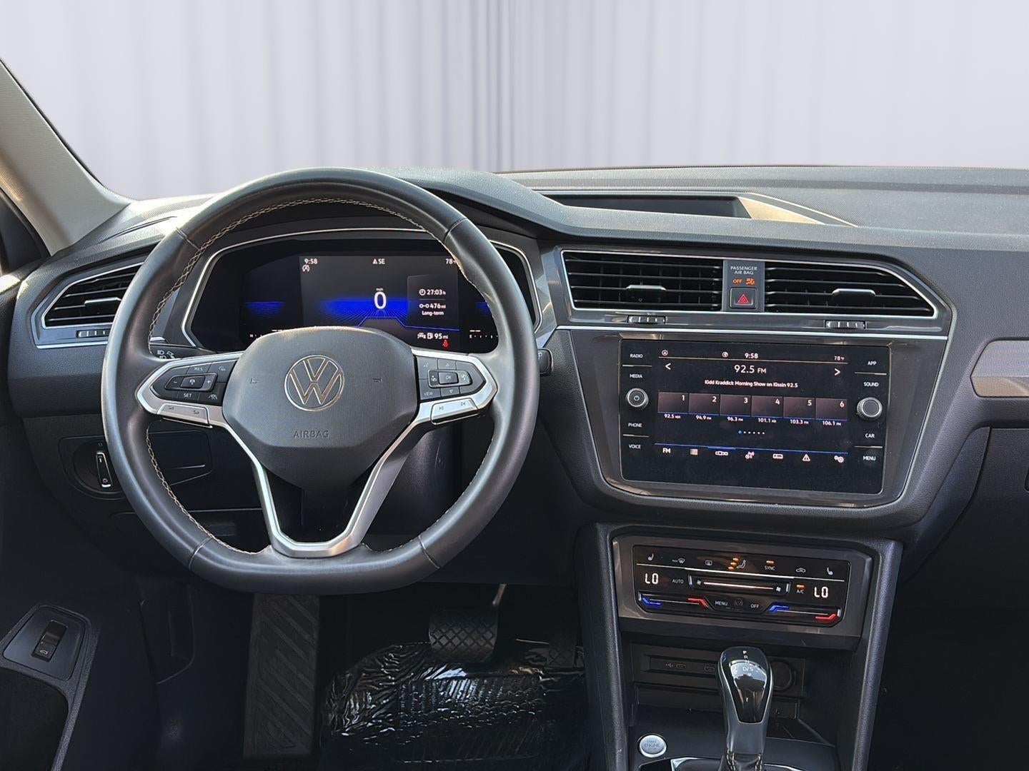 2022 Volkswagen Tiguan SE