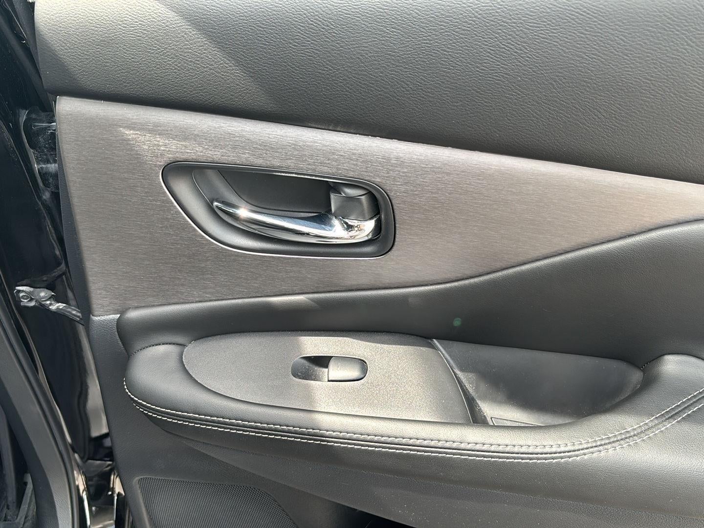 2022 Nissan Murano SV
