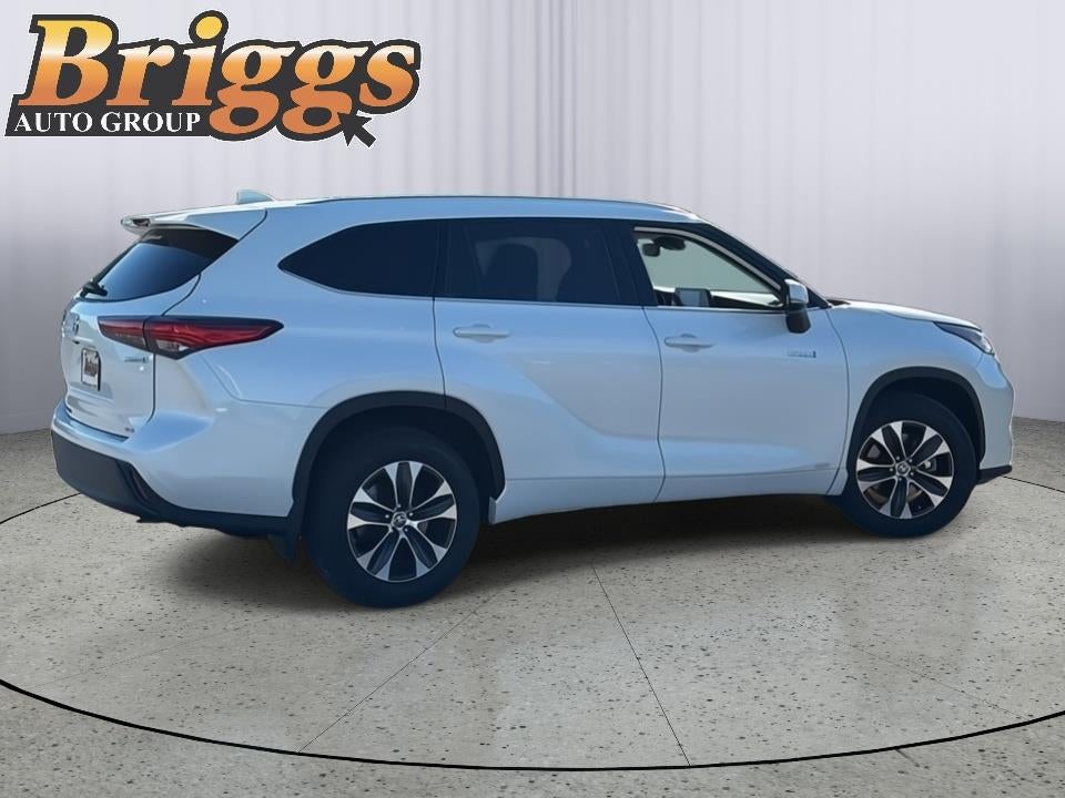 2020 Toyota Highlander Hybrid XLE