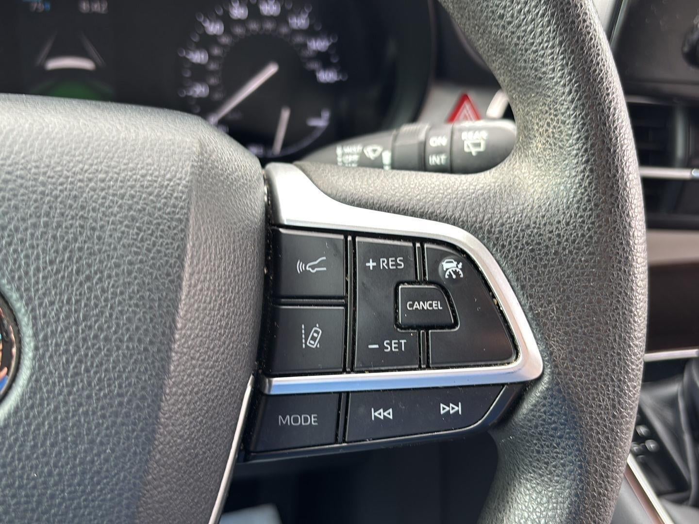 2021 Toyota Sienna LE