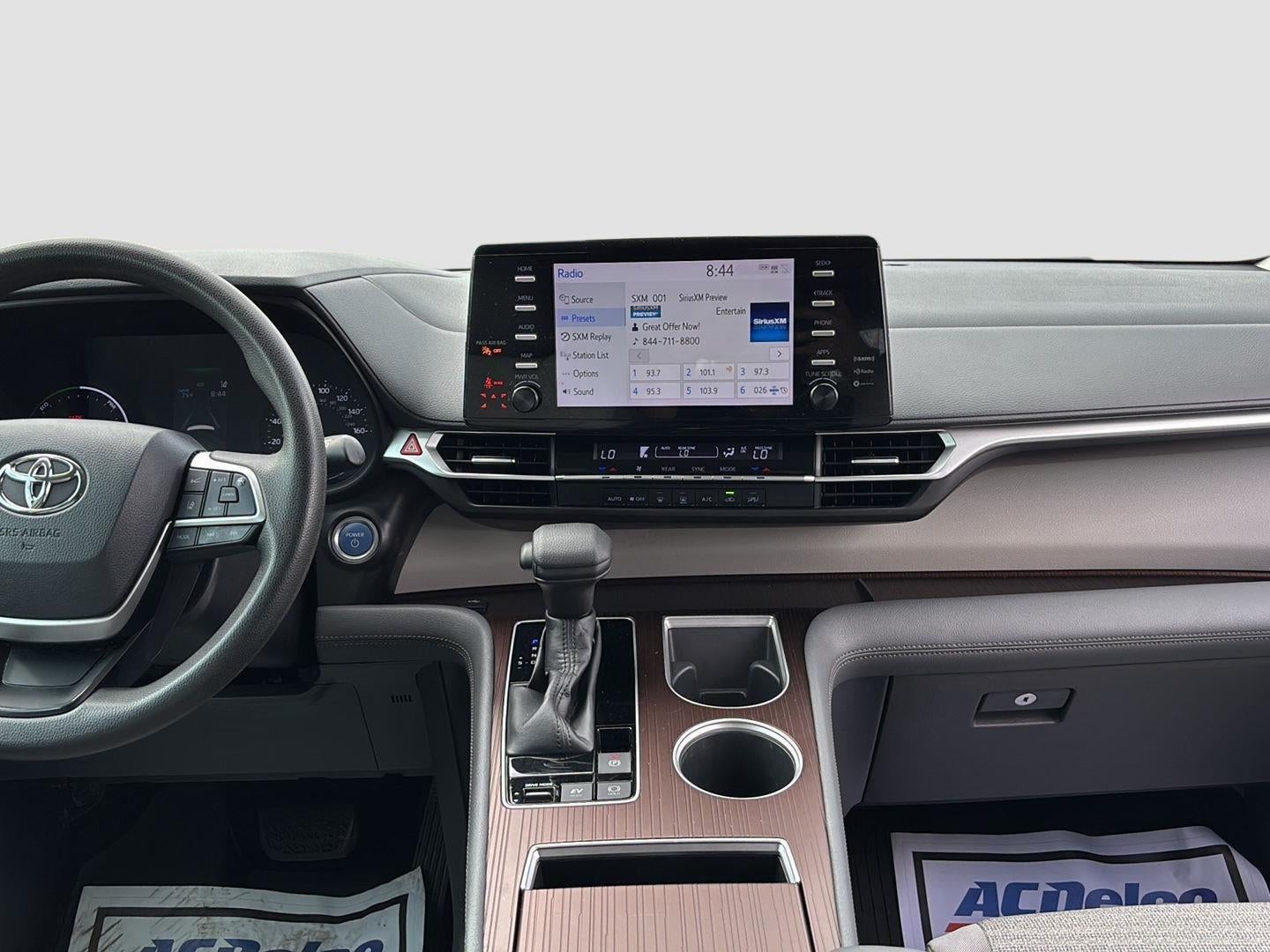2021 Toyota Sienna LE