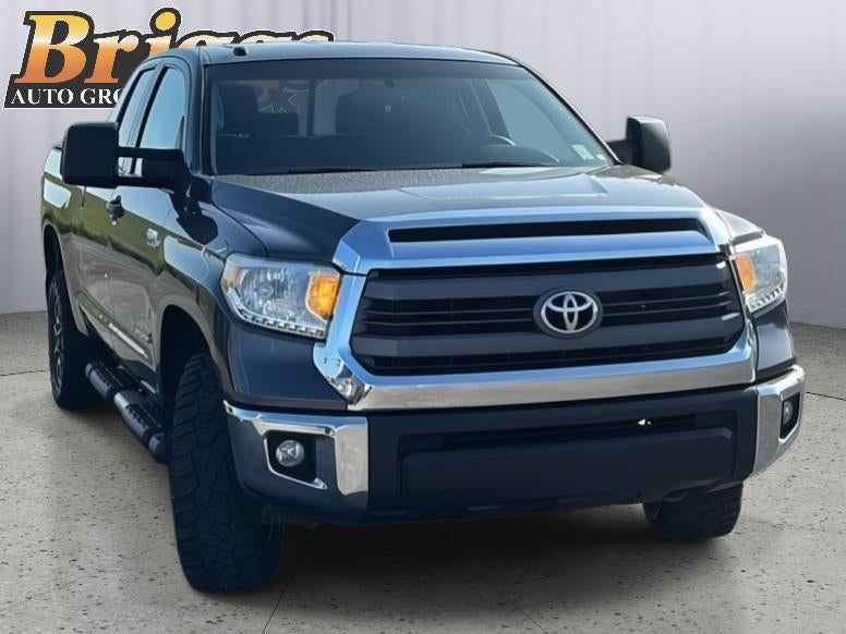 2015 Toyota TUNDRA Base