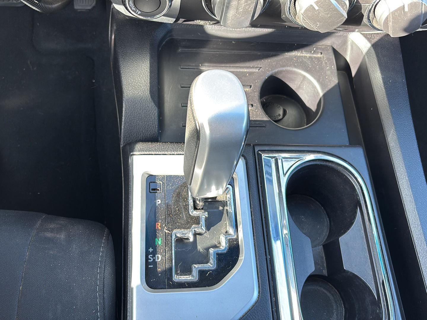 2015 Toyota TUNDRA Base