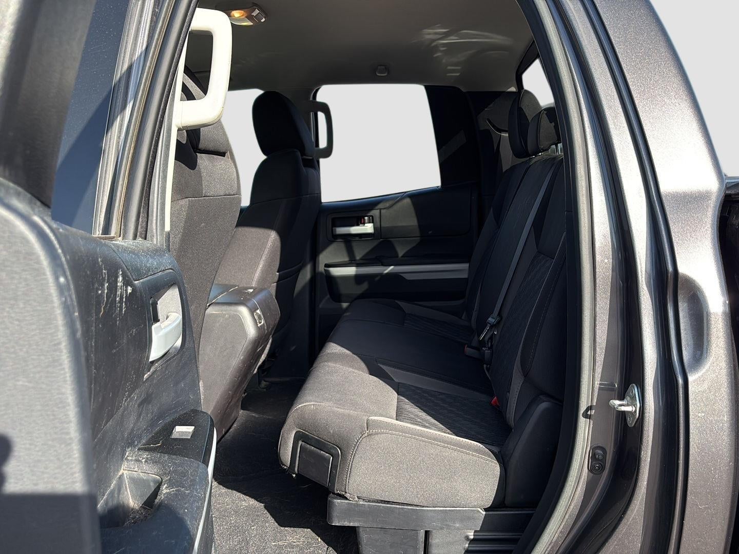 2015 Toyota TUNDRA Base