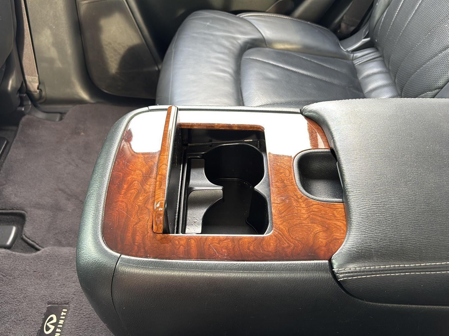 2017 INFINITI QX80 Base