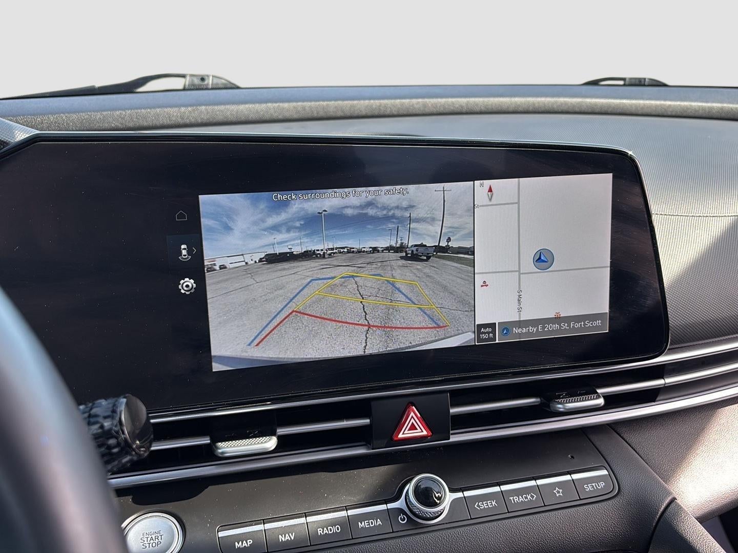 2025 Hyundai ELANTRA SEL