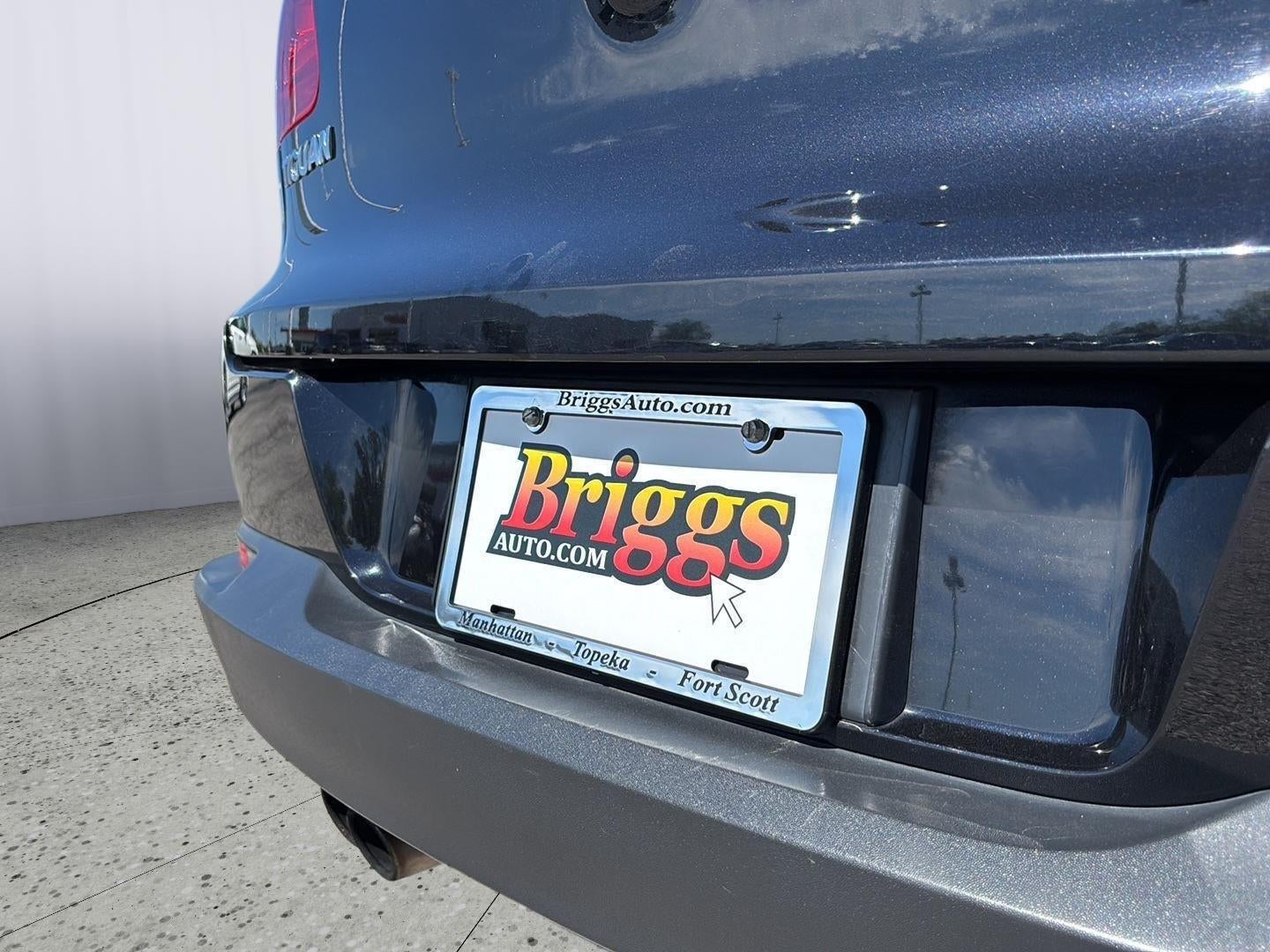 2013 Volkswagen Tiguan S w/Sunroof
