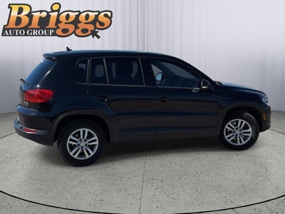 2013 Volkswagen Tiguan S w/Sunroof