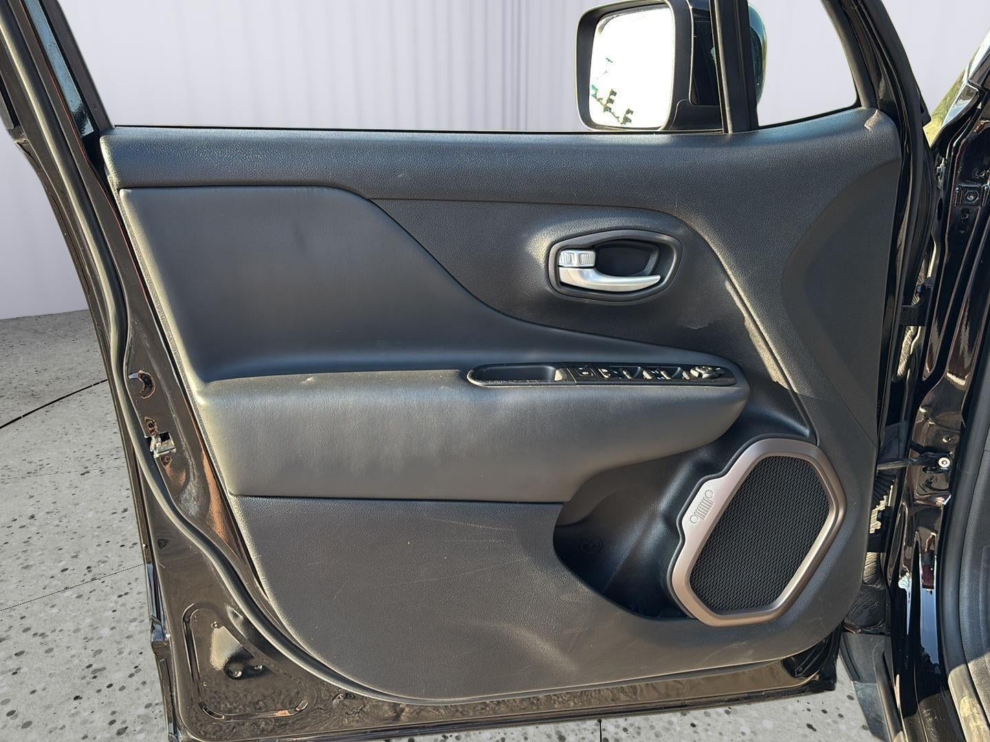 2023 Jeep Renegade Upland